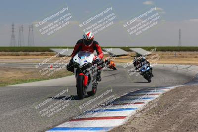 media/Sep-04-2023-Lets Ride (Mon) [[34443f911e]]/B Group/1220pm (Wheelie Bump)/